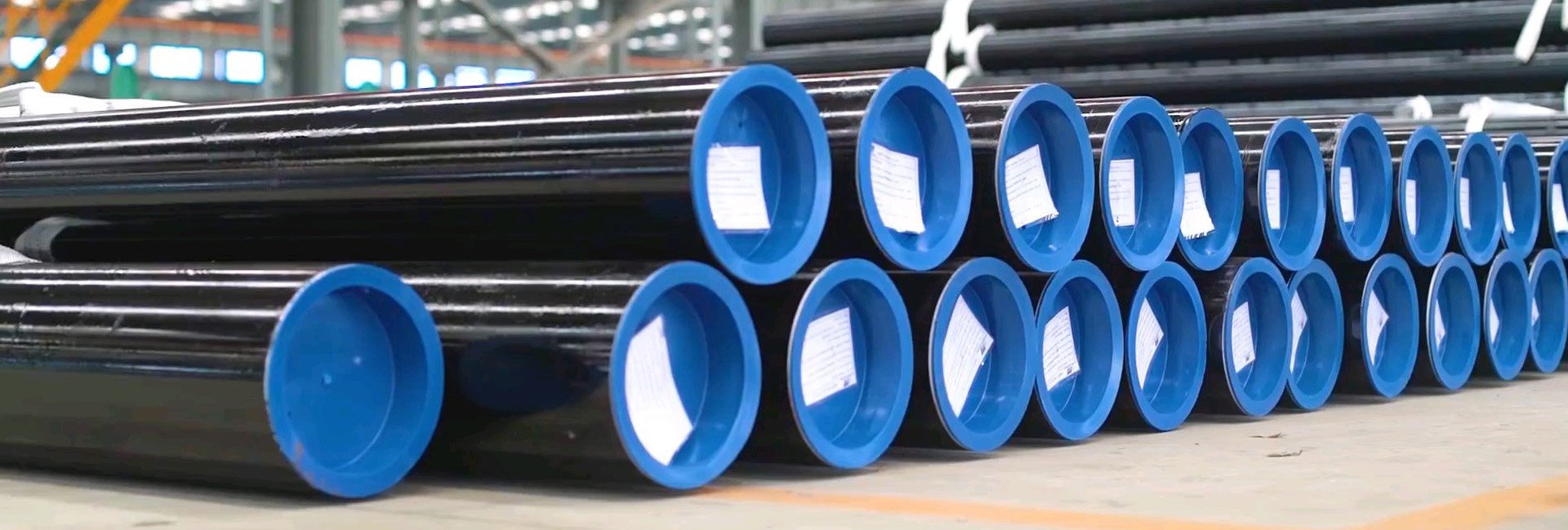 管線(xiàn)鋼螺旋管是一種采用鋼帶卷曲而成的管道。